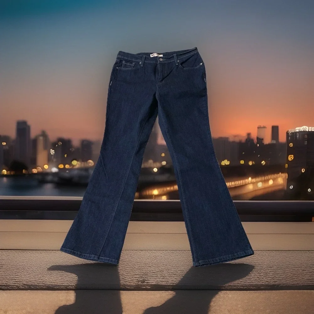 Levis 515 Bootcut womens Jeans Size 12m 31 x 32 STRETCH Flap Pockets DARK - Picture 2 of 5